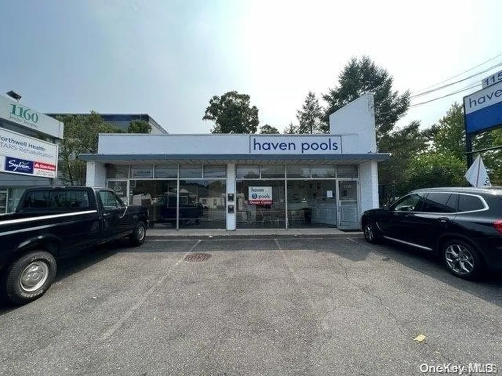1152 E Jericho Turnpike Huntington NY 11743