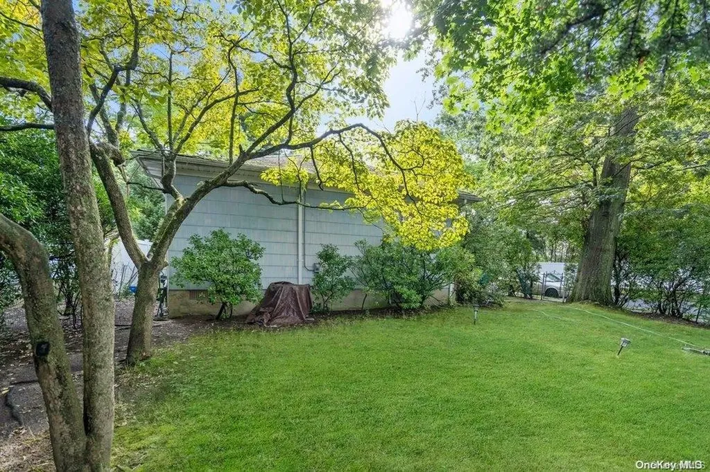 1931 Miller Place Merrick NY 11566