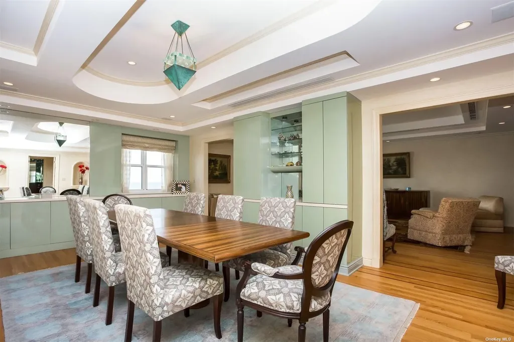 2 Richmond Road Lido Beach NY 11561