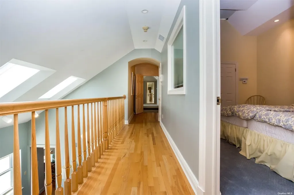 2 Richmond Road Lido Beach NY 11561