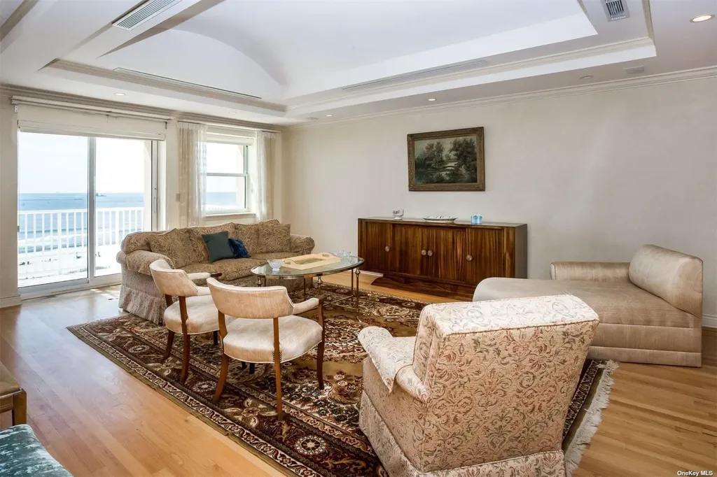 2 Richmond Road Lido Beach NY 11561