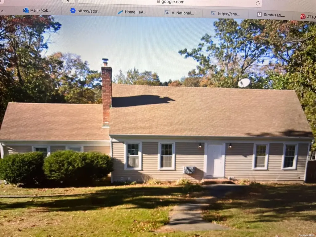 33 Echo Avenue Miller Place NY 11764