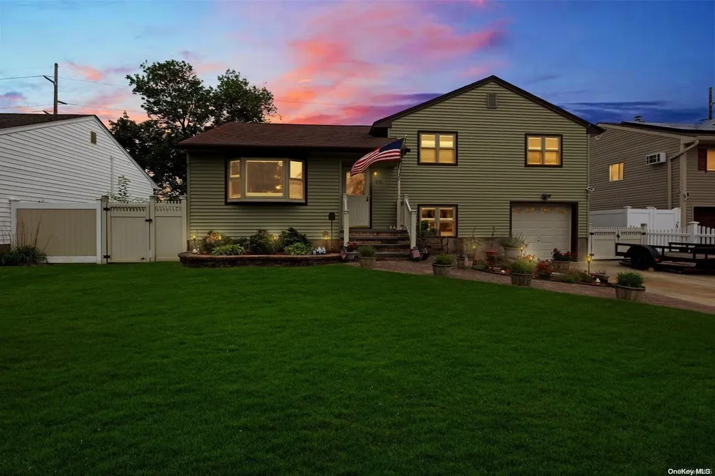 80 Myles Avenue Levittown NY 11756