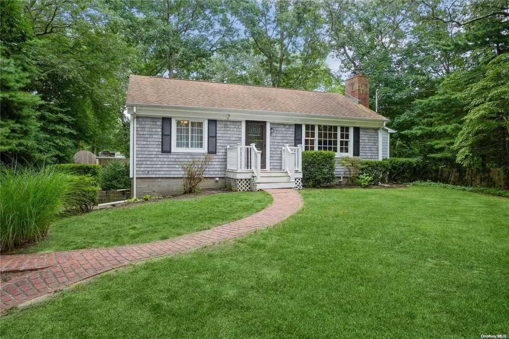 45 Jefferson Avenue Patchogue NY 11772