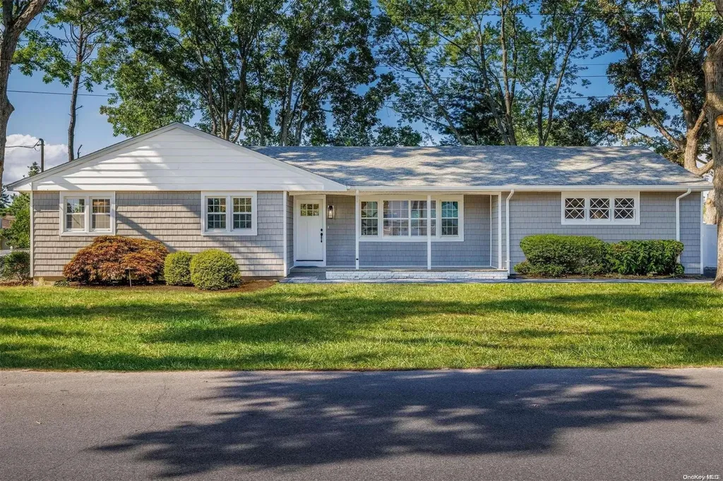 1177 America Avenue West Babylon NY 11704
