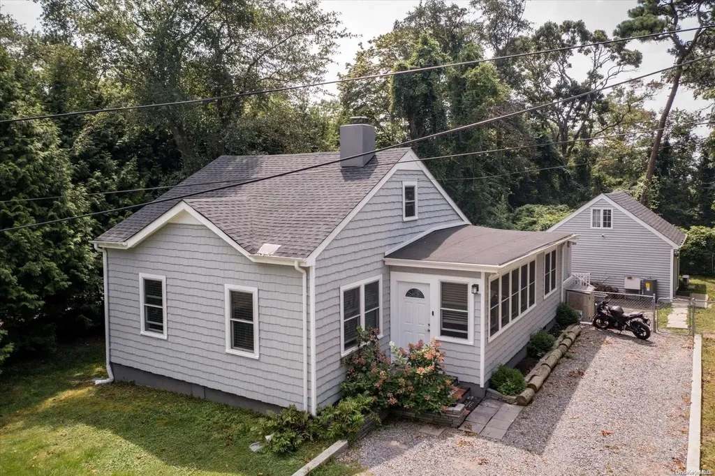 36 Rowing Street Patchogue NY 11772