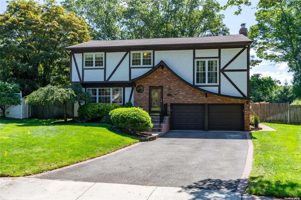 6 Wren Court Commack NY 11725