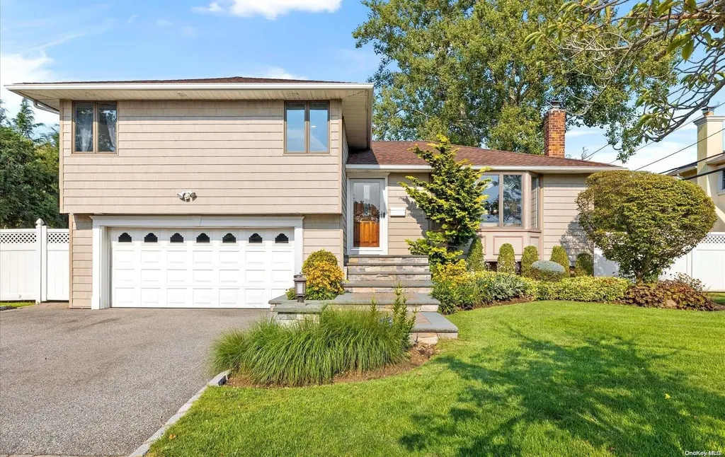 50 Stauber Drive Plainview NY 11803