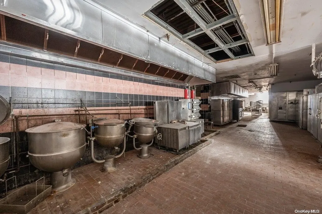 4858 32 Route Catskill NY 12414