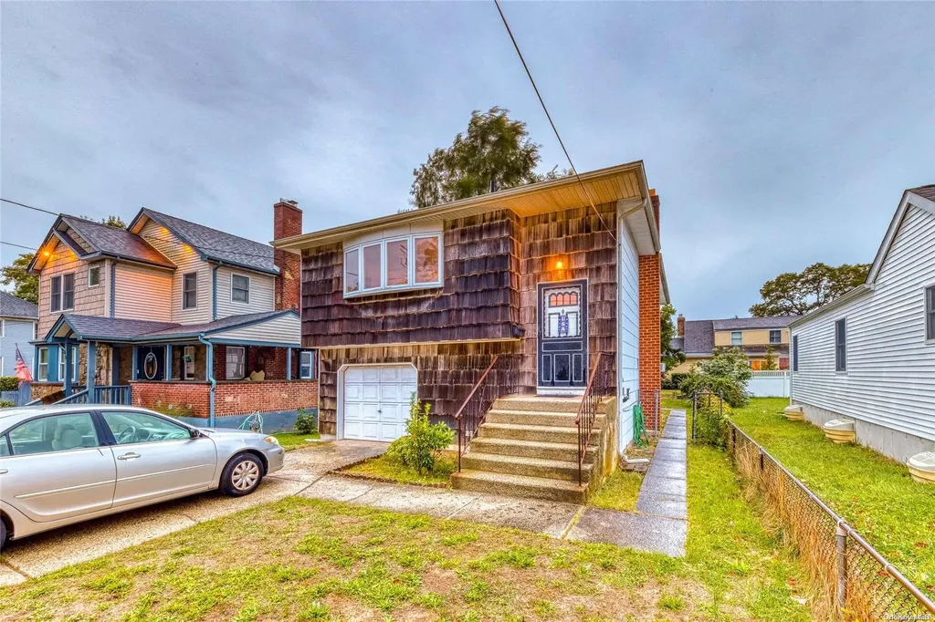58 Clark Avenue Massapequa NY 11758