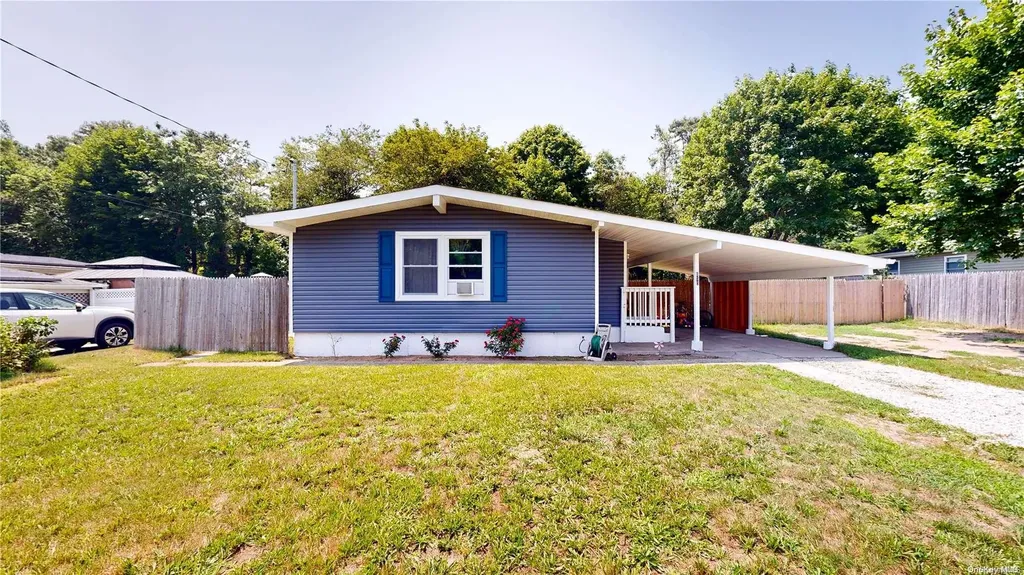 850 Scherger Avenue East Patchogue NY 11772