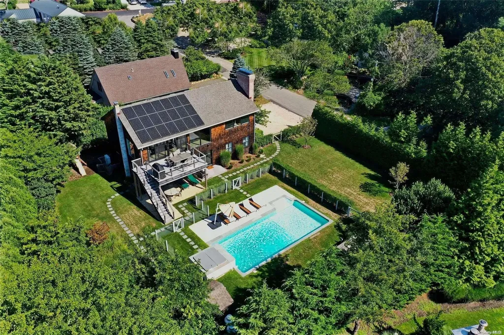 18 Arthur Drive Montauk NY 11954
