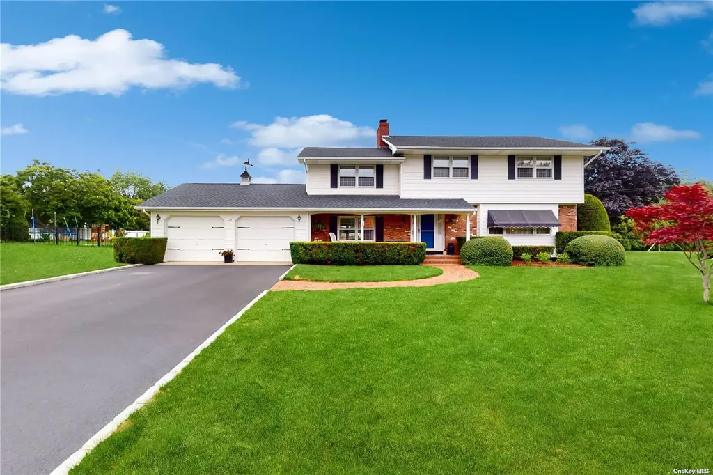 625 Bennetts Lane Southold NY 11971