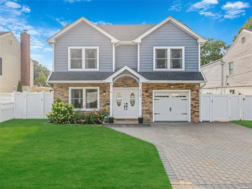 2068 Hendricks Avenue Bellmore NY 11710