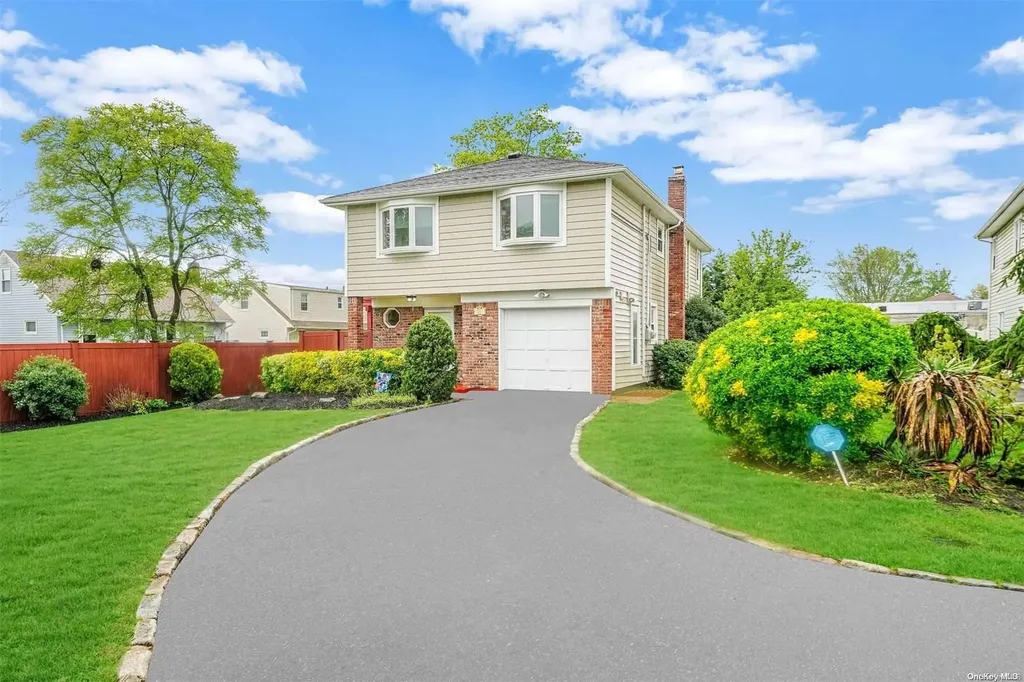 710 Prospect Place Bellmore NY 11710