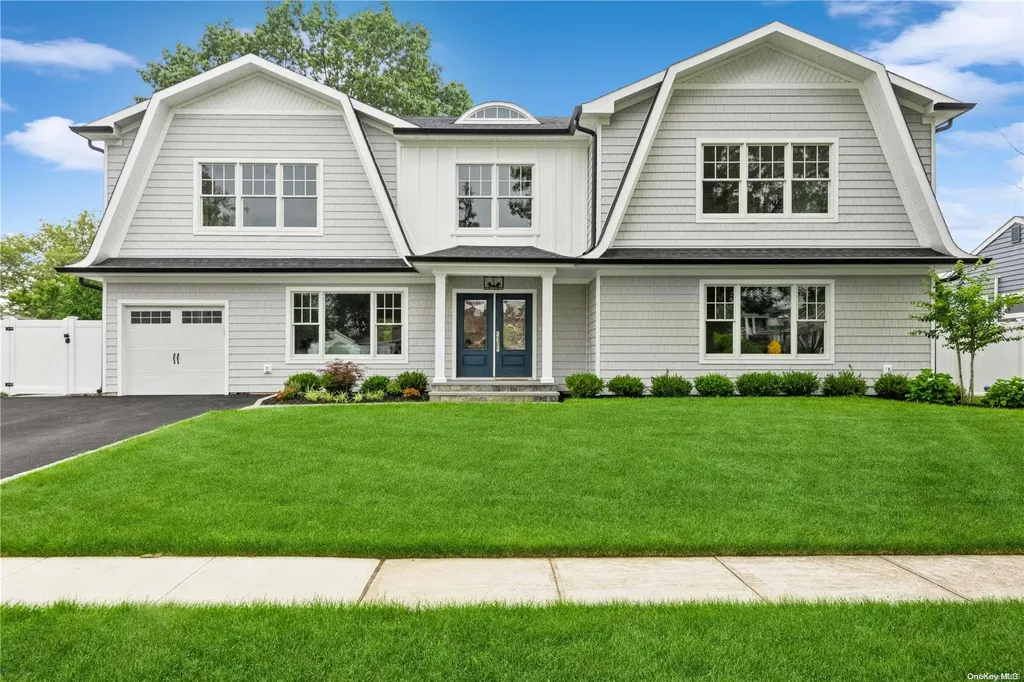 1959 Lilac Drive Westbury NY 11590