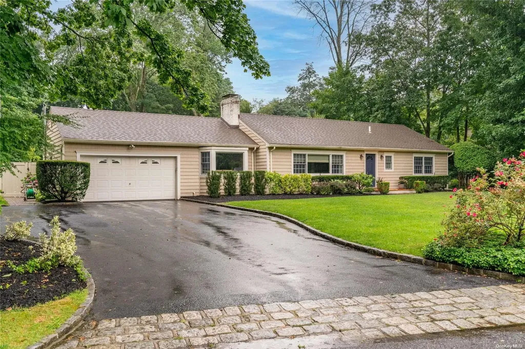 16 Ridge Road Cold Spring Harbor NY 11724