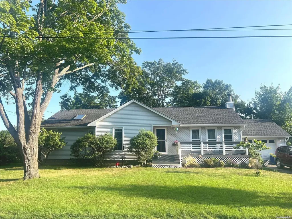 219 Elm Road W Mastic Beach NY 11951