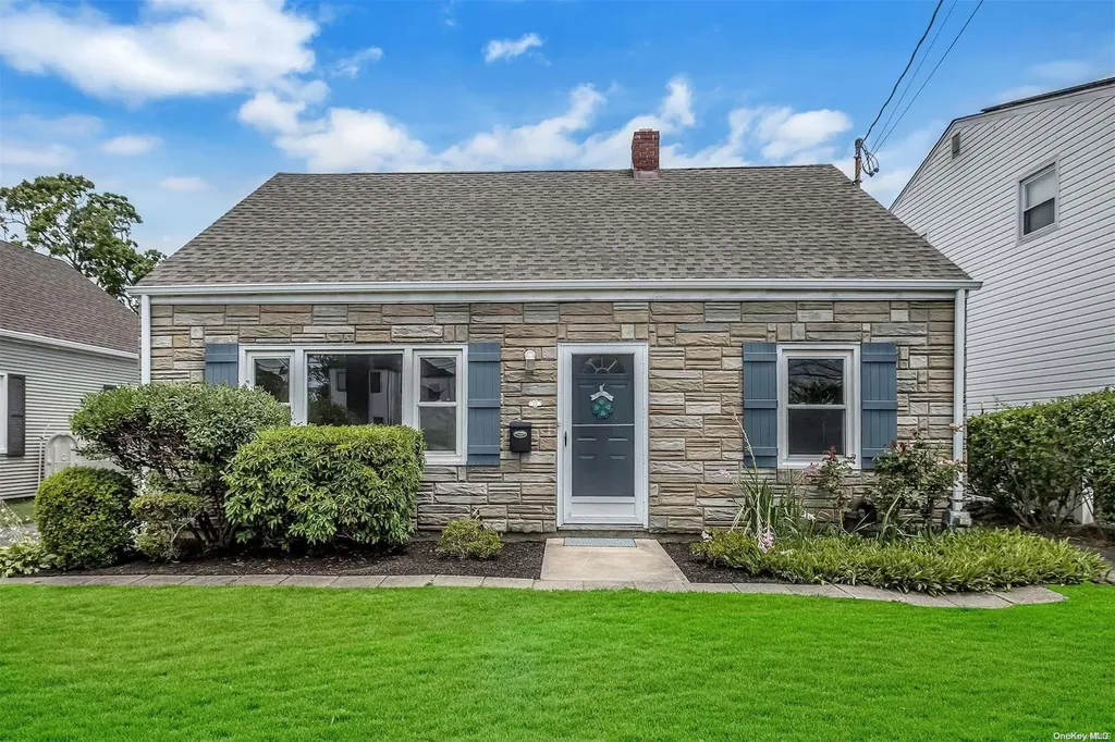 125 Babylon Turnpike Merrick NY 11566