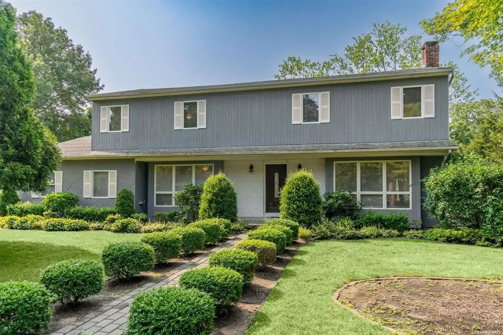 2 Regency Court Nesconset NY 11767