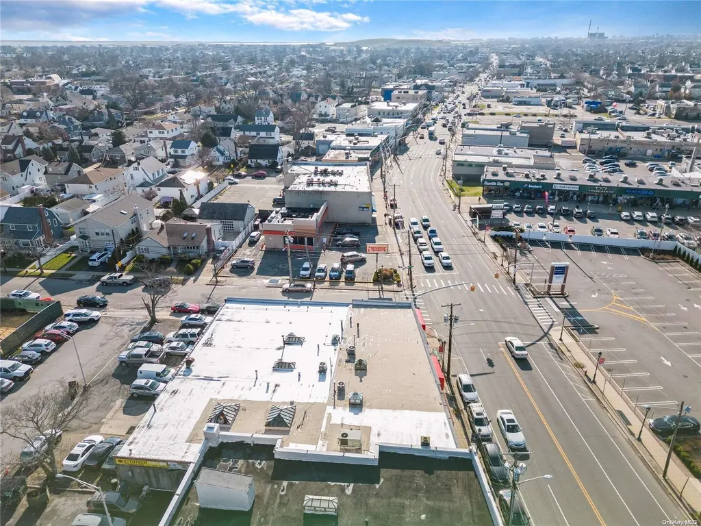2873-2879 Long Beach Road Oceanside NY 11572