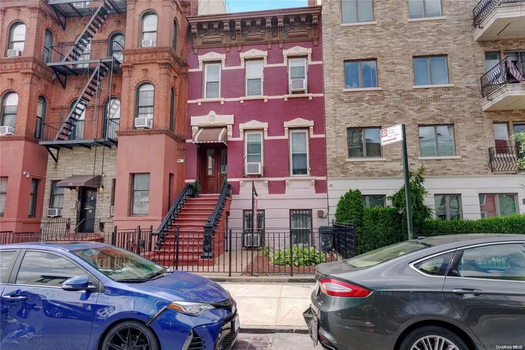 1115 Lafayette Avenue Brooklyn NY 11221