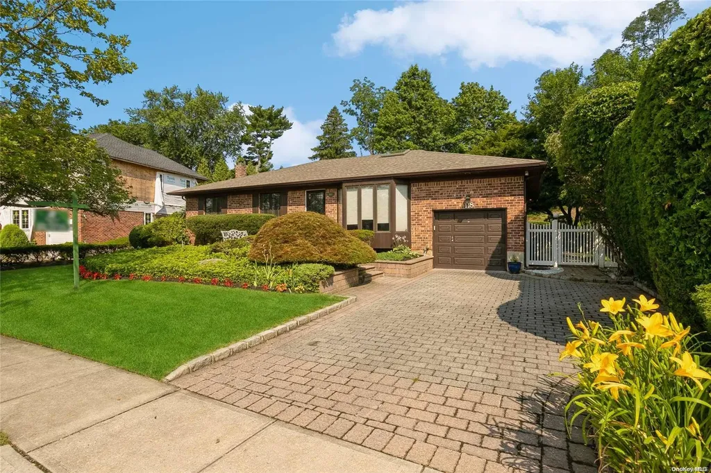 118 Forest Drive Jericho NY 11753