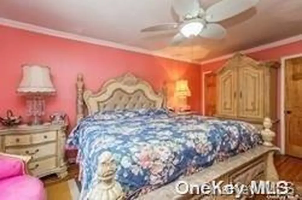 727 E 79th Street Canarsie NY 11236