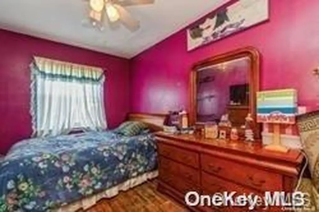 727 E 79th Street Canarsie NY 11236