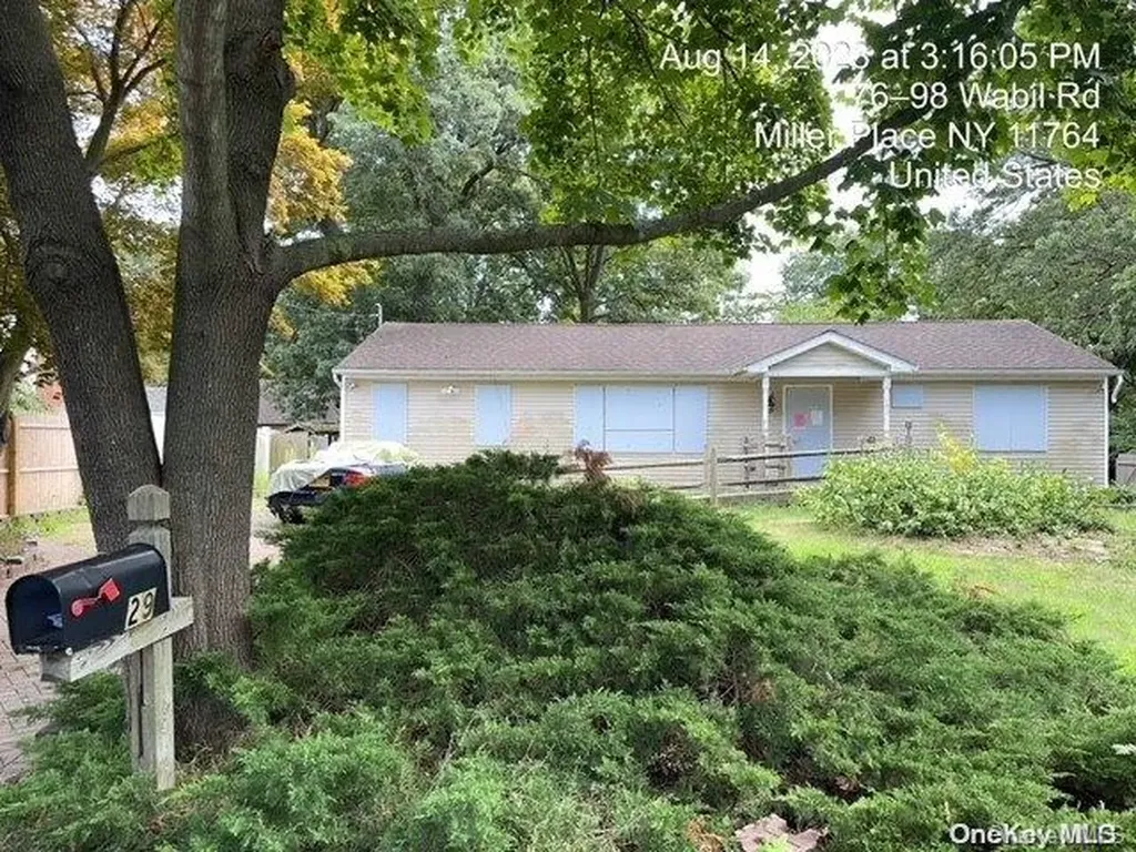 29 Wabil Road Miller Place NY 11764