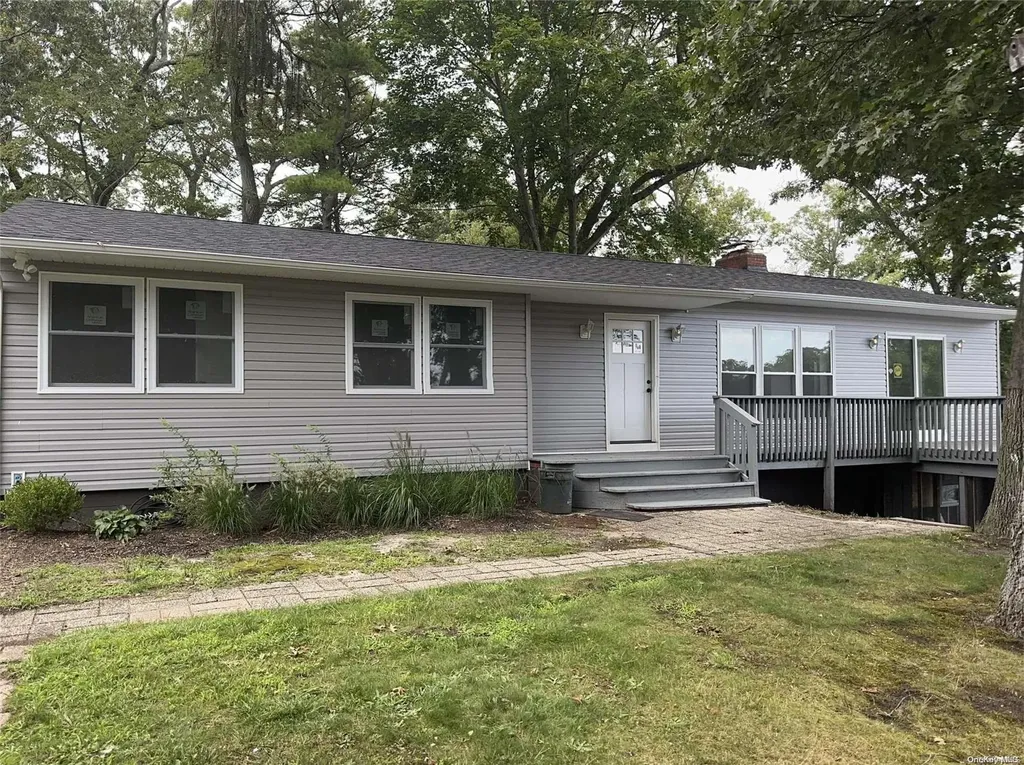 131 Lake Shore Drive Patchogue NY 11772