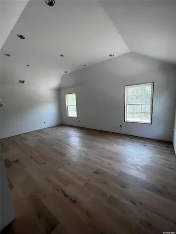 87 Jerusalem Hollow Road Manorville NY 11949