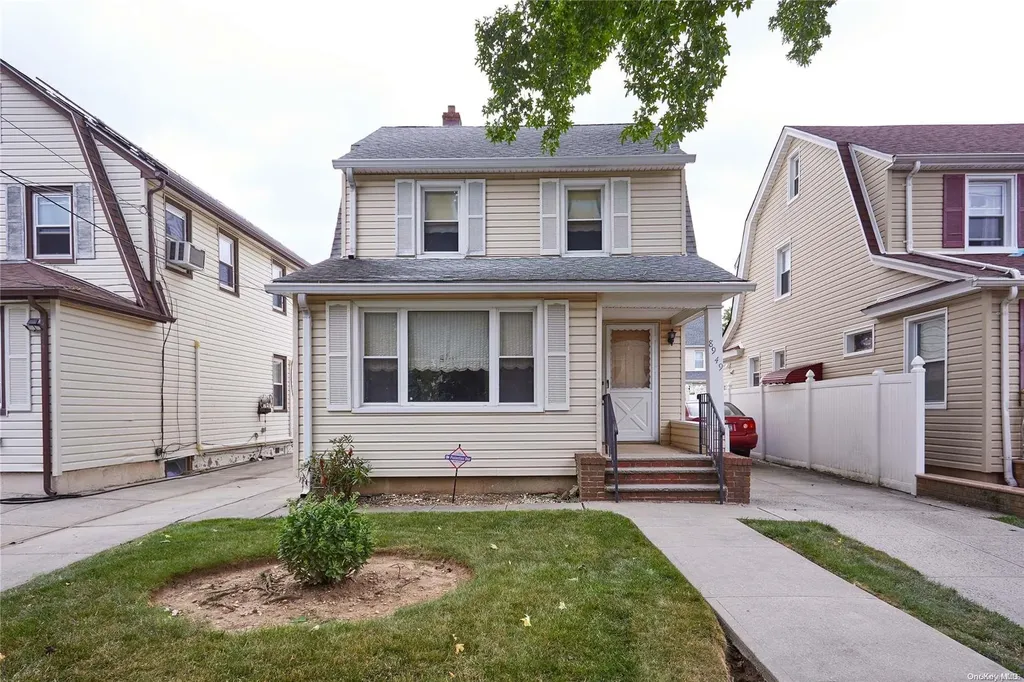89-49 215th Place Queens Village NY 11427