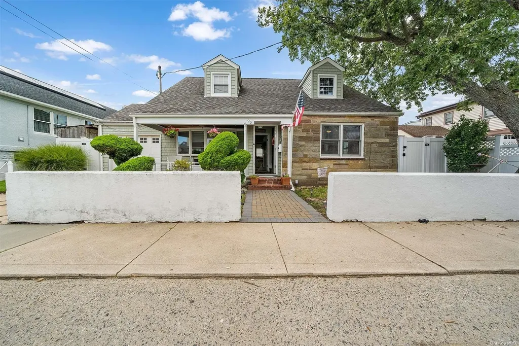 95 Brookline Avenue East Atlantic Beach NY 11561