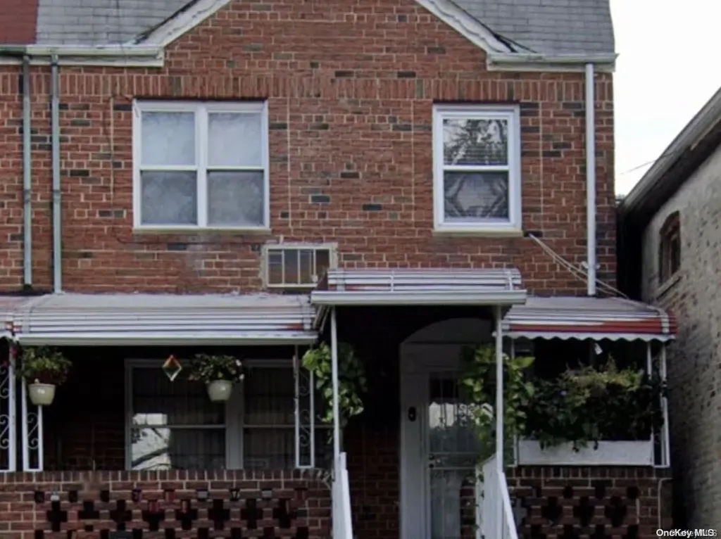 73 E 43rd Street Brooklyn NY 11203