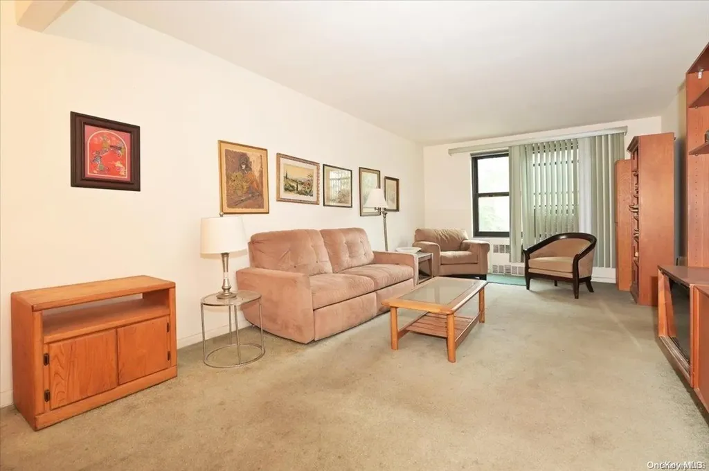 84-01 Main Street Briarwood NY 11435