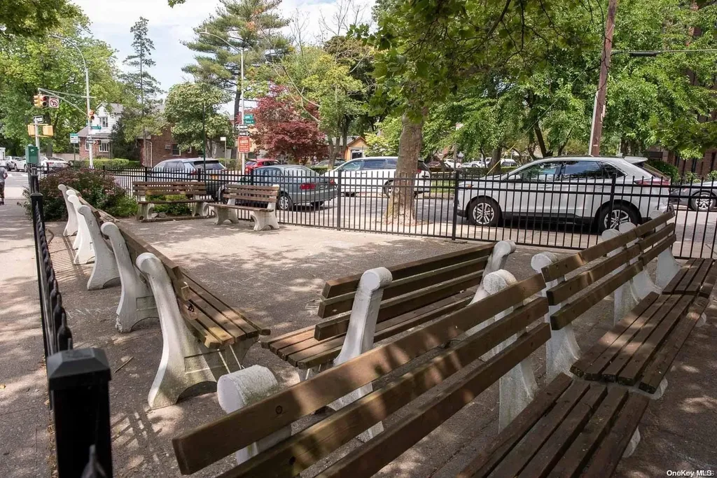 84-01 Main Street Briarwood NY 11435