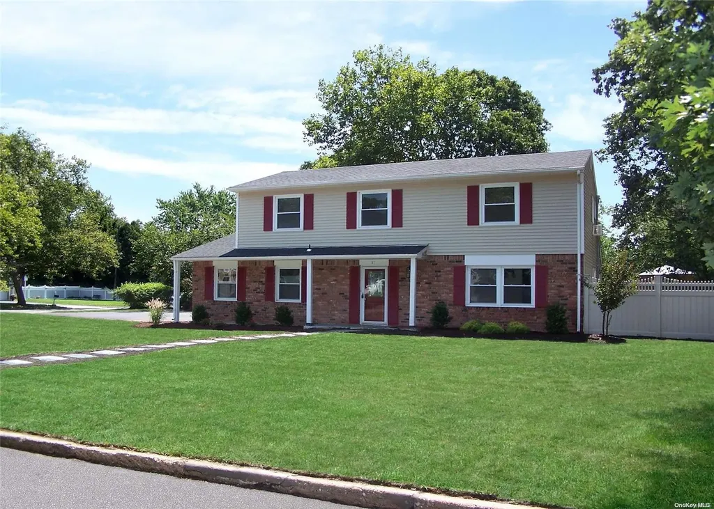 57 Fairfax Drive Coram NY 11727