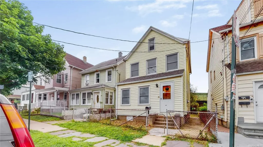 90 Crescent Avenue New Rochelle NY 10801