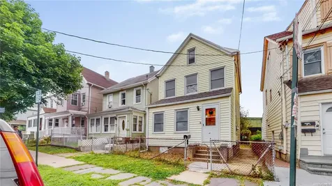 90 Crescent Avenue New Rochelle NY 10801