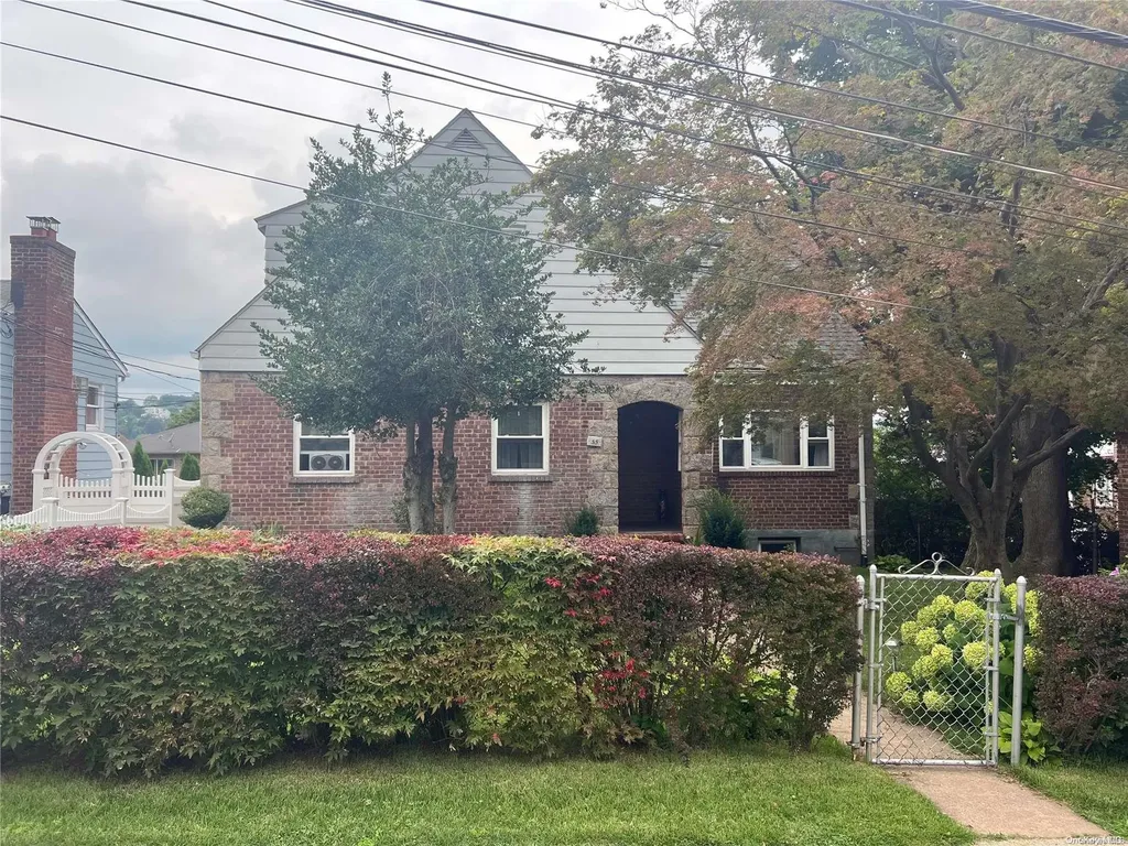 55 Lennon Avenue Yonkers NY 10701