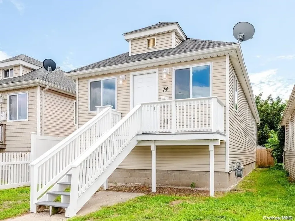 74 E Pine Street Long Beach NY 11561