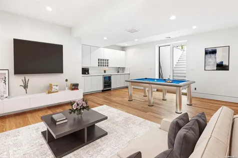 354 Saint Andrews Road Southampton NY 11968