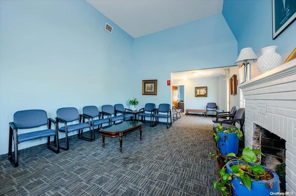 800 Montauk Highway West Islip NY 11795