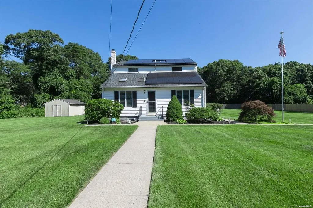 23 4th Street Coram NY 11727