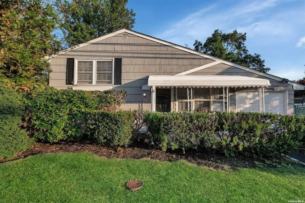 2220 Union Boulevard Bay Shore NY 11706