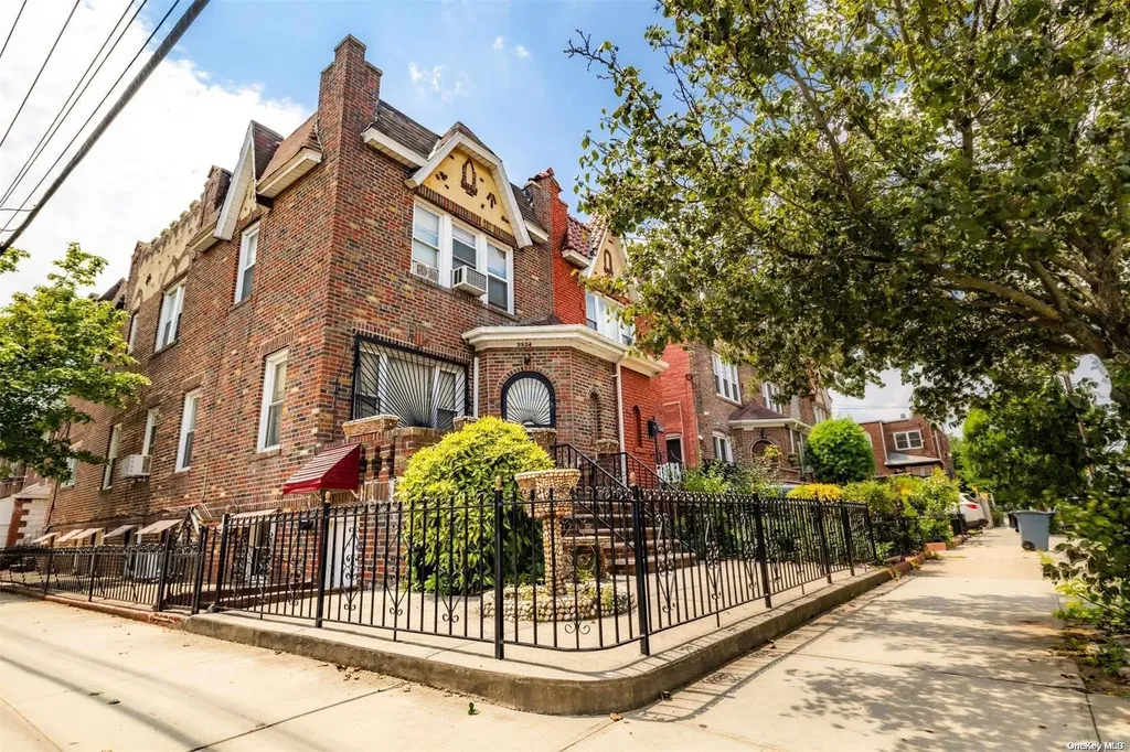 3524 Avenue M Brooklyn NY 11234