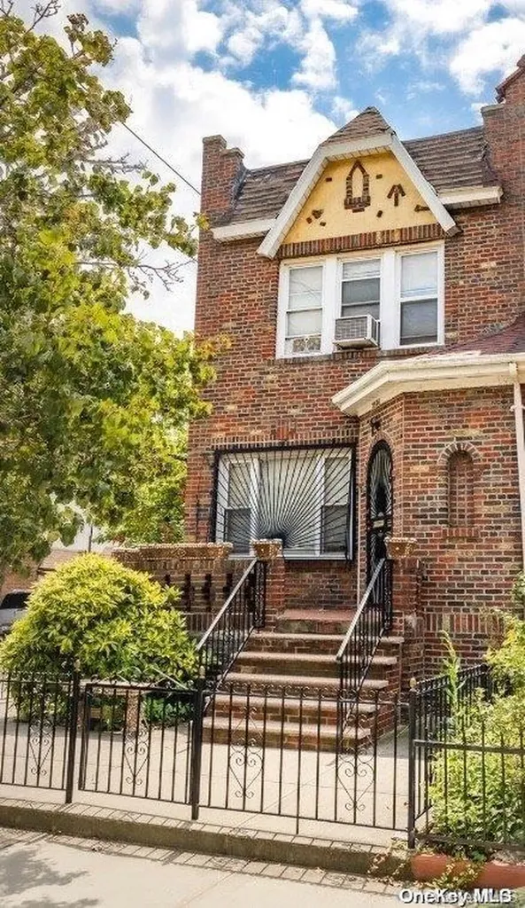 3524 Avenue M Brooklyn NY 11234