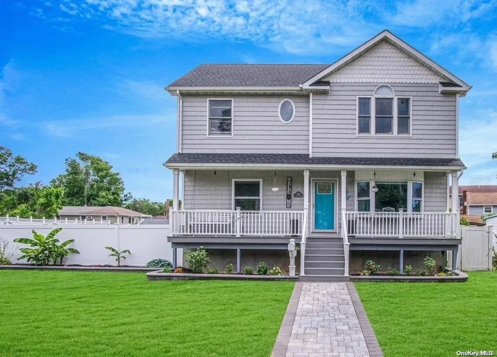 529 S Ocean Avenue Patchogue NY 11772