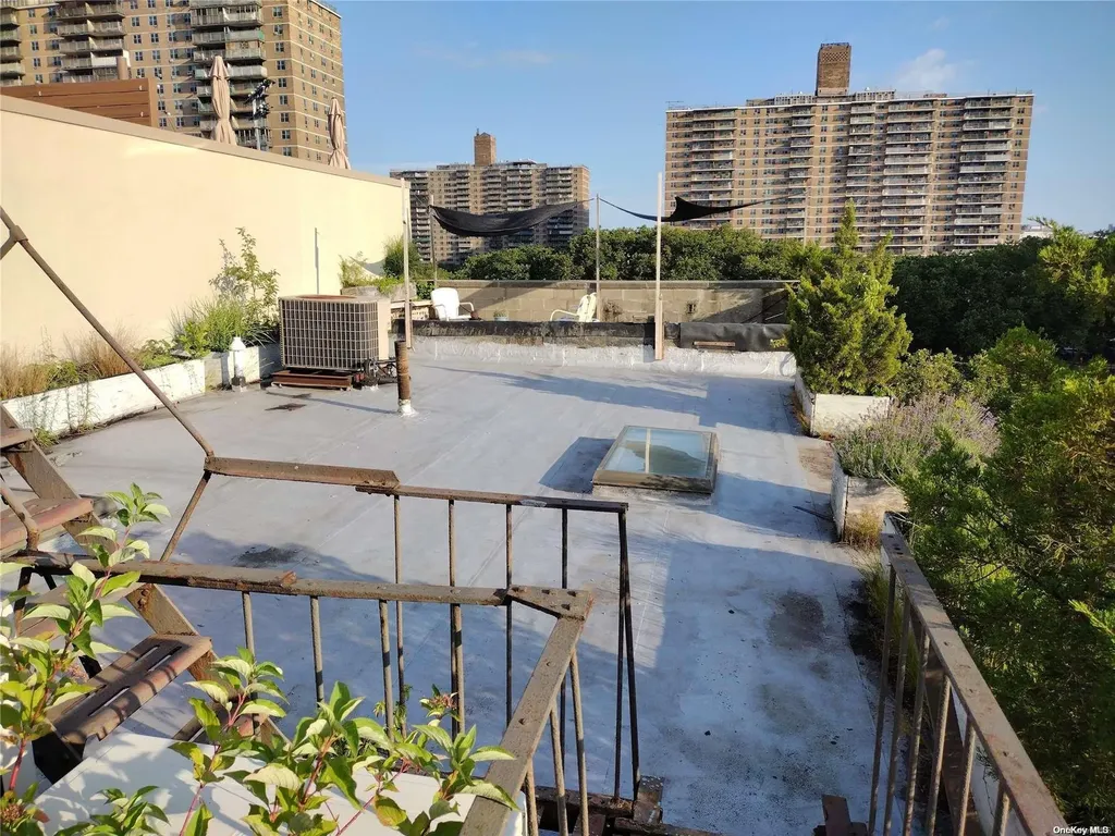 71 Montrose Avenue Brooklyn NY 11206